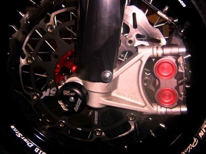 Umgebautes Motorrad Husqvarna SM 449 R von LM-Racingteam - Bild 3 Umgebautes Motorrad Husqvarna SM 449 R von LM-Racingteam - Bild 3