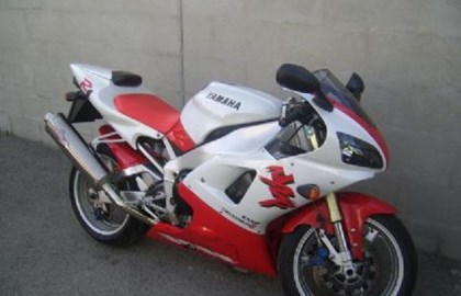 Yamaha R1 Custom Bike