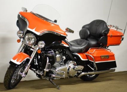 Umgebautes Motorrad Harley-Davidson CVO FLHTCUSE Ultra Classic Electra Glide von HarleyCVO - Bild 2 Umgebautes Motorrad Harley-Davidson CVO FLHTCUSE Ultra Classic Electra Glide von HarleyCVO - Bild 2