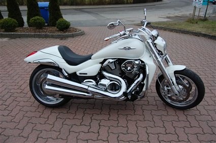 Umgebautes Motorrad Suzuki Intruder M1800R von Bike Ranch Wismar GmbH & Co. KG - Bild 3 Umgebautes Motorrad Suzuki Intruder M1800R von Bike Ranch Wismar GmbH & Co. KG - Bild 3