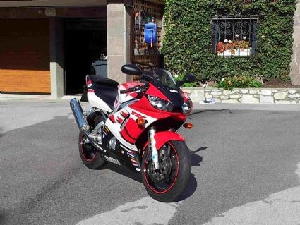 Umgebautes Motorrad Yamaha YZF-R6 von Busche - Bild 3 Umgebautes Motorrad Yamaha YZF-R6 von Busche - Bild 3