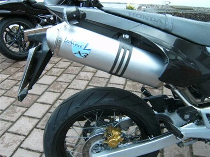 Umbgebautes Motorrad Honda FMX650 Bild 4: Umbgebautes Motorrad Honda FMX650