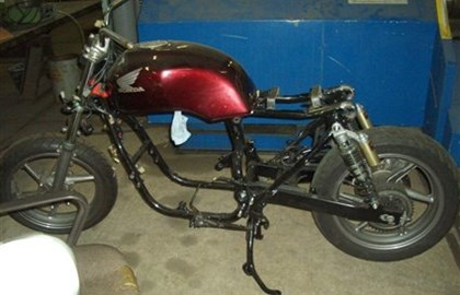 Honda CB 750 Sevenfifty Custom Bike Honda CB 750 Sevenfifty Custom Bike