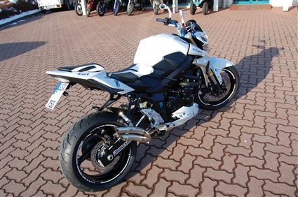 Umgebautes Motorrad Suzuki GSR 750 von Bike Ranch Wismar GmbH & Co. KG - Bild 10 Umgebautes Motorrad Suzuki GSR 750 von Bike Ranch Wismar GmbH & Co. KG - Bild 10