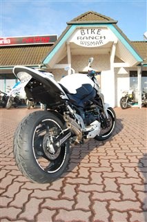 Umgebautes Motorrad Suzuki GSR 750 von Bike Ranch Wismar GmbH & Co. KG - Bild 9 Umgebautes Motorrad Suzuki GSR 750 von Bike Ranch Wismar GmbH & Co. KG - Bild 9