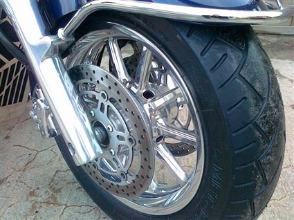 Umgebautes Motorrad Suzuki Intruder C1800R von Motorrad-Technik Alvermann & Appelt GbR - Bild 6 Umgebautes Motorrad Suzuki Intruder C1800R von Motorrad-Technik Alvermann & Appelt GbR - Bild 6