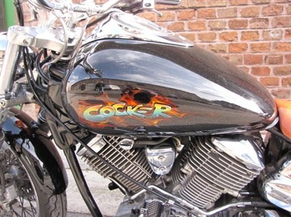 Umgebautes Motorrad Yamaha XVS 1100 Drag Star von HK-Technik Kemeter OG - Bild 5 Umgebautes Motorrad Yamaha XVS 1100 Drag Star von HK-Technik Kemeter OG - Bild 5