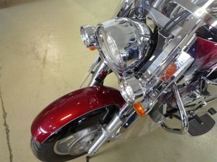 Umgebautes Motorrad Suzuki VZR 1800 von Motorrad-Technik-Hamburg - Bild 5 Umgebautes Motorrad Suzuki VZR 1800 von Motorrad-Technik-Hamburg - Bild 5