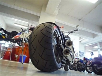 Umgebautes Motorrad Suzuki Intruder M1800R2 von Motorrad-Technik-Hamburg - Bild 7 Umgebautes Motorrad Suzuki Intruder M1800R2 von Motorrad-Technik-Hamburg - Bild 7