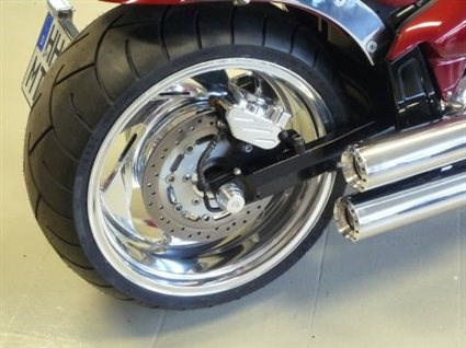 Umgebautes Motorrad Suzuki Intruder M1800R von Motorrad-Technik-Hamburg - Bild 3 Umgebautes Motorrad Suzuki Intruder M1800R von Motorrad-Technik-Hamburg - Bild 3
