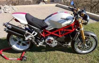 Ducati Monster S4RS Custom Bike