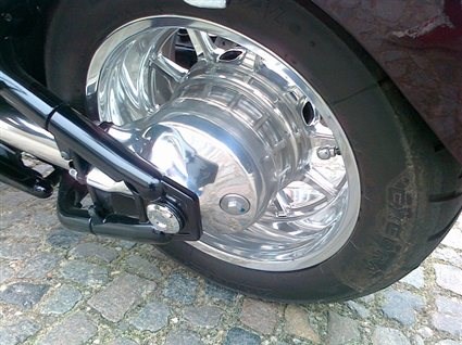 Umgebautes Motorrad Suzuki Intruder C1800R von Motorrad-Technik Alvermann & Appelt GbR - Bild 6 Umgebautes Motorrad Suzuki Intruder C1800R von Motorrad-Technik Alvermann & Appelt GbR - Bild 6