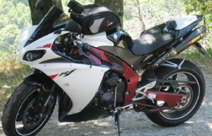 Yamaha R1 Custom Bike