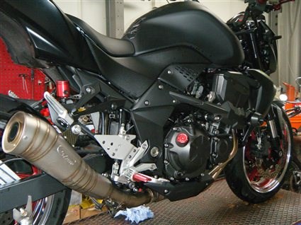 Umgebautes Motorrad Kawasaki Z 750 von Moto K Team GmbH - Bild 3 Umgebautes Motorrad Kawasaki Z 750 von Moto K Team GmbH - Bild 3