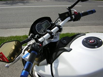 Umgebautes Motorrad Suzuki GSR 750 von Zweirad Unterberger GmbH - Bild 9 Umgebautes Motorrad Suzuki GSR 750 von Zweirad Unterberger GmbH - Bild 9