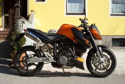 Umgebautes Motorrad KTM 990 Super Duke von pryrat - Bild 3 Umgebautes Motorrad KTM 990 Super Duke von pryrat - Bild 3