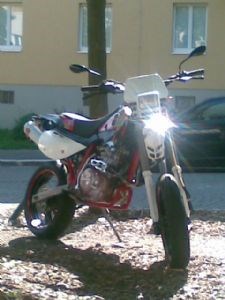 Umgebautes Motorrad Honda XR 600 R von hannesdavid - Bild 5 Umgebautes Motorrad Honda XR 600 R von hannesdavid - Bild 5