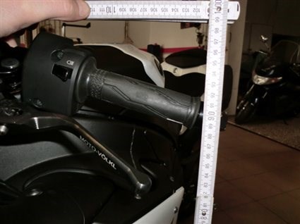Umgebautes Motorrad Yamaha R1 von MOTO-VÖLKL - Völkl GmbH - Bild 5 Umgebautes Motorrad Yamaha R1 von MOTO-VÖLKL - Völkl GmbH - Bild 5