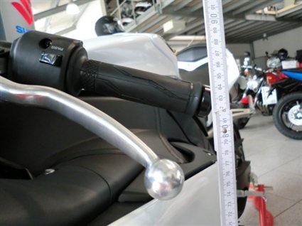 Umgebautes Motorrad Yamaha R1 von MOTO-VÖLKL - Völkl GmbH - Bild 7 Umgebautes Motorrad Yamaha R1 von MOTO-VÖLKL - Völkl GmbH - Bild 7