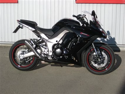 Rebuilt motorbike Kawasaki Z1000SX Bild 2: Rebuilt motorbike Kawasaki Z1000SX