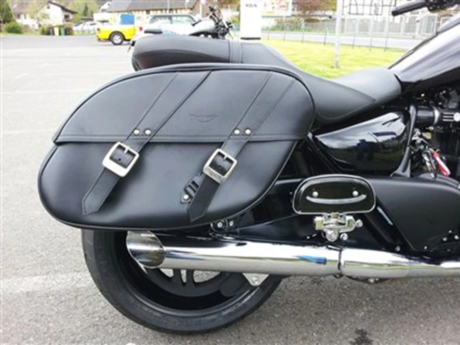 Umbgebautes Motorrad Triumph Thunderbird Storm Bild 10: Umbgebautes Motorrad Triumph Thunderbird Storm