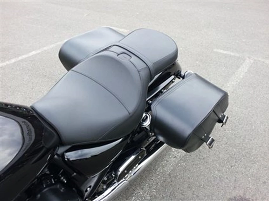 Umbgebautes Motorrad Triumph Thunderbird Storm Bild 6: Umbgebautes Motorrad Triumph Thunderbird Storm