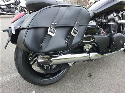 Umgebautes Motorrad Triumph Thunderbird Storm von Motorradhaus Löhmer GmbH - Bild 8 Umgebautes Motorrad Triumph Thunderbird Storm von Motorradhaus Löhmer GmbH - Bild 8