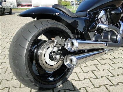 Umgebautes Motorrad Suzuki Intruder M1800R von Altzschner GmbH - Bild 7 Umgebautes Motorrad Suzuki Intruder M1800R von Altzschner GmbH - Bild 7