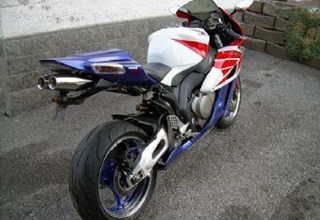 Honda CBR1000RR Fireblade Honda CBR1000RR Fireblade