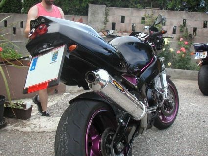Umgebautes Motorrad Kawasaki ZXR 750 von Taxman - Bild 1 Umgebautes Motorrad Kawasaki ZXR 750 von Taxman - Bild 1