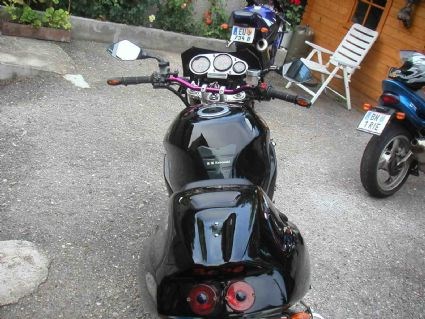 Umgebautes Motorrad Kawasaki ZXR 750 von Taxman - Bild 5 Umgebautes Motorrad Kawasaki ZXR 750 von Taxman - Bild 5