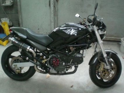 Umgebautes Motorrad Ducati Monster 900 i.e. Dark von Flurl - Bild 3 Umgebautes Motorrad Ducati Monster 900 i.e. Dark von Flurl - Bild 3