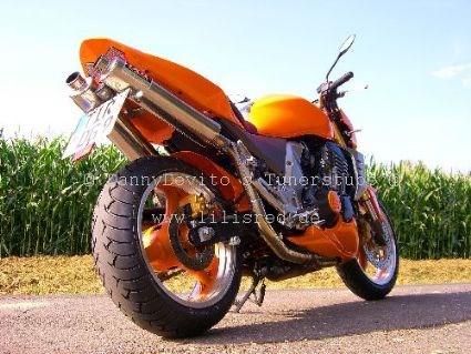Umgebautes Motorrad Kawasaki Z1000 von wwwlilisredde - Bild 2 Umgebautes Motorrad Kawasaki Z1000 von wwwlilisredde - Bild 2