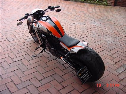 Umgebautes Motorrad Harley-Davidson V-Rod Night Rod VRSCD von X-Trem Custombikes - Bild 7 Umgebautes Motorrad Harley-Davidson V-Rod Night Rod VRSCD von X-Trem Custombikes - Bild 7