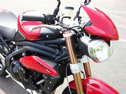 Umgebautes Motorrad Triumph Speed Triple 1050 von Motorradhaus Löhmer GmbH - Bild 6 Umgebautes Motorrad Triumph Speed Triple 1050 von Motorradhaus Löhmer GmbH - Bild 6