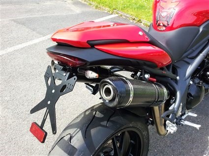 Umgebautes Motorrad Triumph Speed Triple 1050 von Motorradhaus Löhmer GmbH - Bild 9 Umgebautes Motorrad Triumph Speed Triple 1050 von Motorradhaus Löhmer GmbH - Bild 9