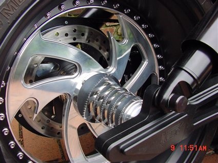 Umgebautes Motorrad Harley-Davidson V-Rod VRSCB von X-Trem Custombikes - Bild 7 Umgebautes Motorrad Harley-Davidson V-Rod VRSCB von X-Trem Custombikes - Bild 7