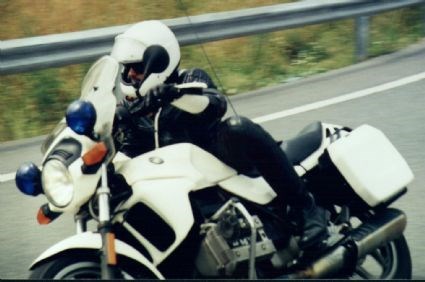 Umgebautes Motorrad BMW K 75 von mervin - Bild 2 Umgebautes Motorrad BMW K 75 von mervin - Bild 2