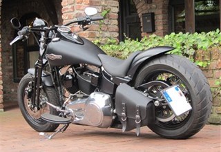 Harley-Davidson Softail Cross Bones FLSTSB