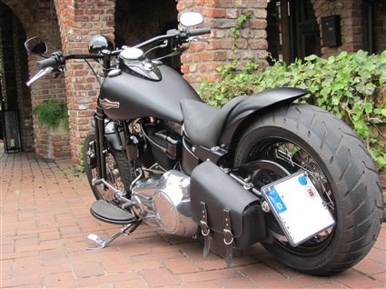 Umgebautes Motorrad Harley-Davidson Softail Cross Bones FLSTSB von X-Trem Custombikes - Bild 10 Umgebautes Motorrad Harley-Davidson Softail Cross Bones FLSTSB von X-Trem Custombikes - Bild 10