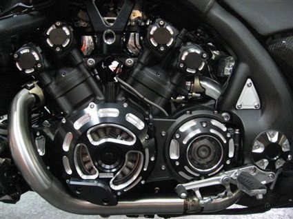 Umgebautes Motorrad Yamaha V-MAX von MZB Motorrad Bonn GmbH - Bild 5 Umgebautes Motorrad Yamaha V-MAX von MZB Motorrad Bonn GmbH - Bild 5
