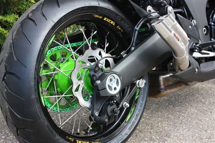 Umgebautes Motorrad Kawasaki Z1000 von Warm Up Zweiradtechnik GmbH - Bild 3 Umgebautes Motorrad Kawasaki Z1000 von Warm Up Zweiradtechnik GmbH - Bild 3