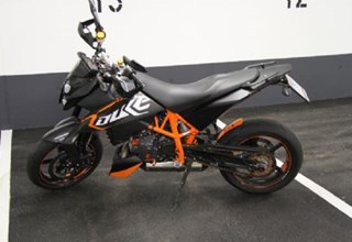 KTM 690 Duke R KTM 690 Duke R