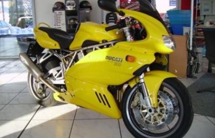 Ducati 900 Carenata Custom Bike Ducati 900 Carenata Custom Bike