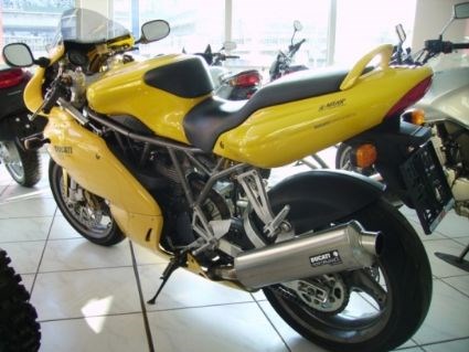 Umgebautes Motorrad Ducati 900 Carenata von dobis2r - Bild 2 Umgebautes Motorrad Ducati 900 Carenata von dobis2r - Bild 2