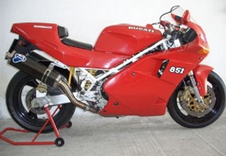 Ducati 851