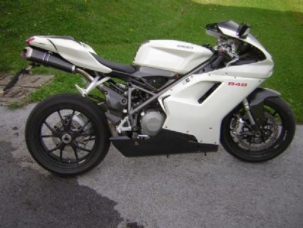 Umgebautes Motorrad Ducati 848 von duc_foggy - Bild 2 Umgebautes Motorrad Ducati 848 von duc_foggy - Bild 2