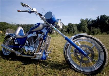 Umgebautes Motorrad Suzuki VS 1400 GLP Intruder von GerhardHaut - Bild 2 Umgebautes Motorrad Suzuki VS 1400 GLP Intruder von GerhardHaut - Bild 2