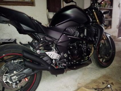 Umgebautes Motorrad Kawasaki Z 750R von floaliasatze - Bild 1 Umgebautes Motorrad Kawasaki Z 750R von floaliasatze - Bild 1