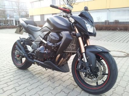 Umgebautes Motorrad Kawasaki Z 750R von floaliasatze - Bild 2 Umgebautes Motorrad Kawasaki Z 750R von floaliasatze - Bild 2